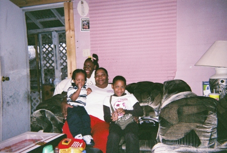 Delores Thomas Photo 5