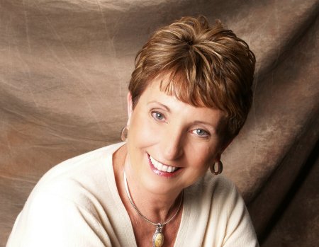 Phyllis Hendrix Photo 15