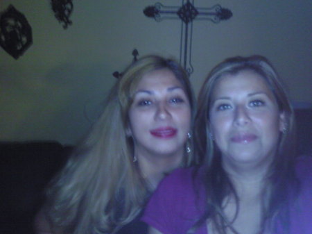 Cindy Espinoza Photo 24