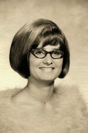 Cindy Nelson Photo 15