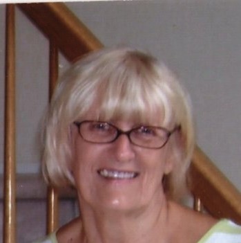 Lorraine West Photo 9
