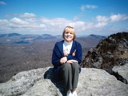 Elizabeth Brownlee Photo 21
