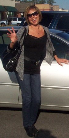 Michele Cousins Photo 6