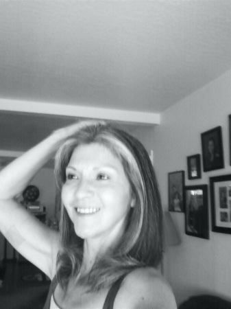 Deborah Woolf Photo 4