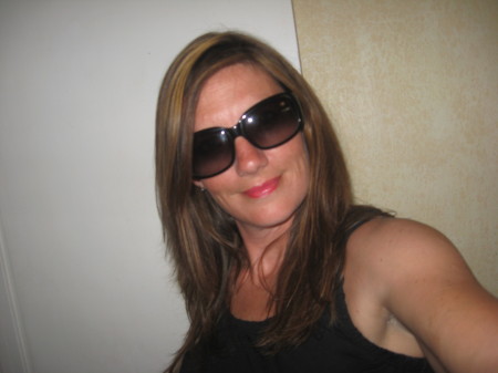 Jennifer Ray Photo 9