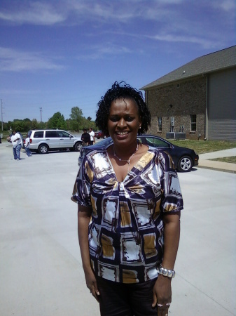 Carol Groves Photo 21