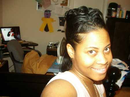 Janelle Singleton Photo 8