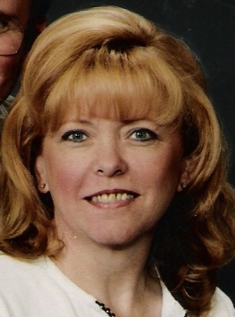 Vicki Lewis Photo 11