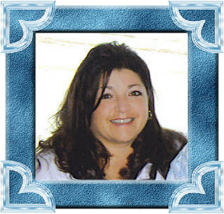 Laurie Espinosa Photo 6