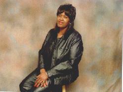 Betty Quinn Photo 22