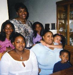 Lorraine Wilkins Photo 14