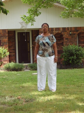 Bobbie Berry Photo 8