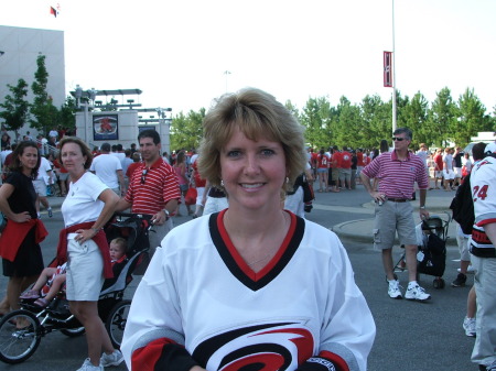 Elisabeth Campbell Photo 6